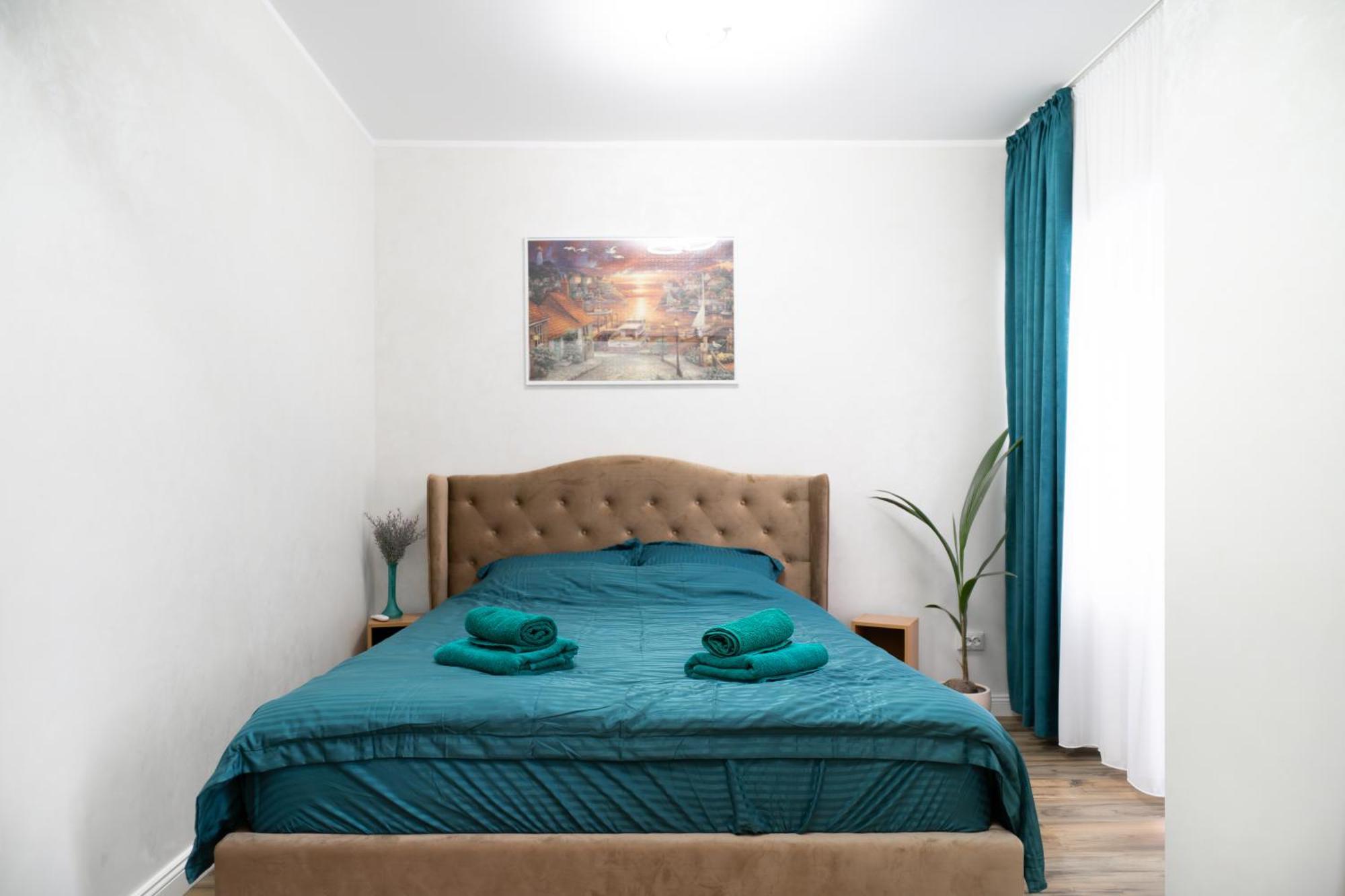 Apartment White Platan