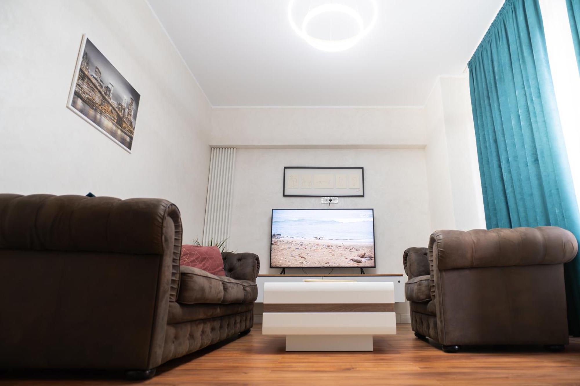 Apartment White Platan *